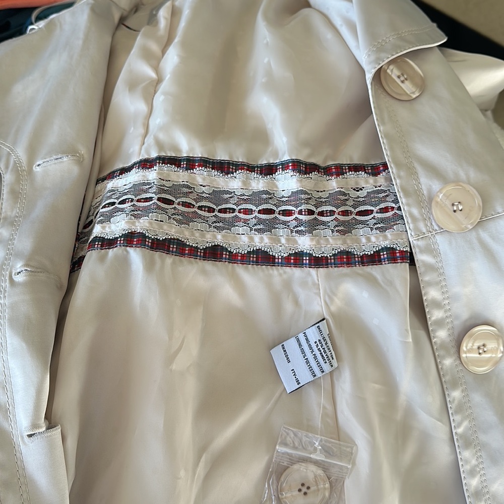 Jessica Simpson rain coat - Picture 6 of 6